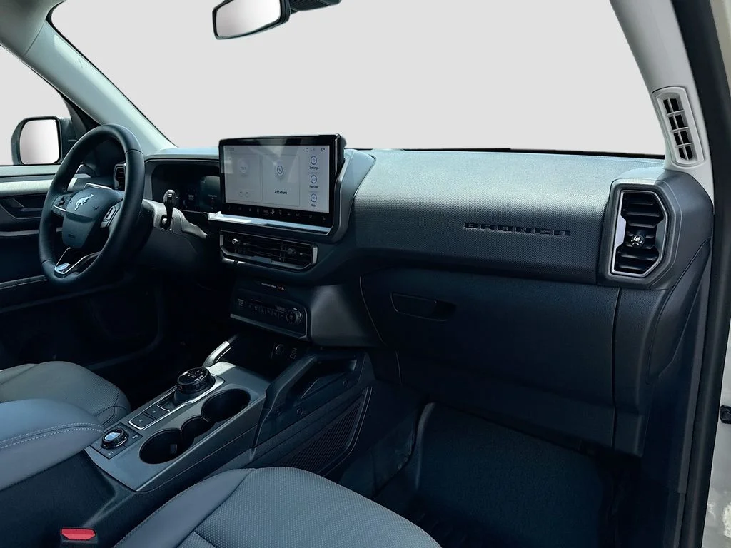 Used 2025 Beige Ford Badlands image 29
