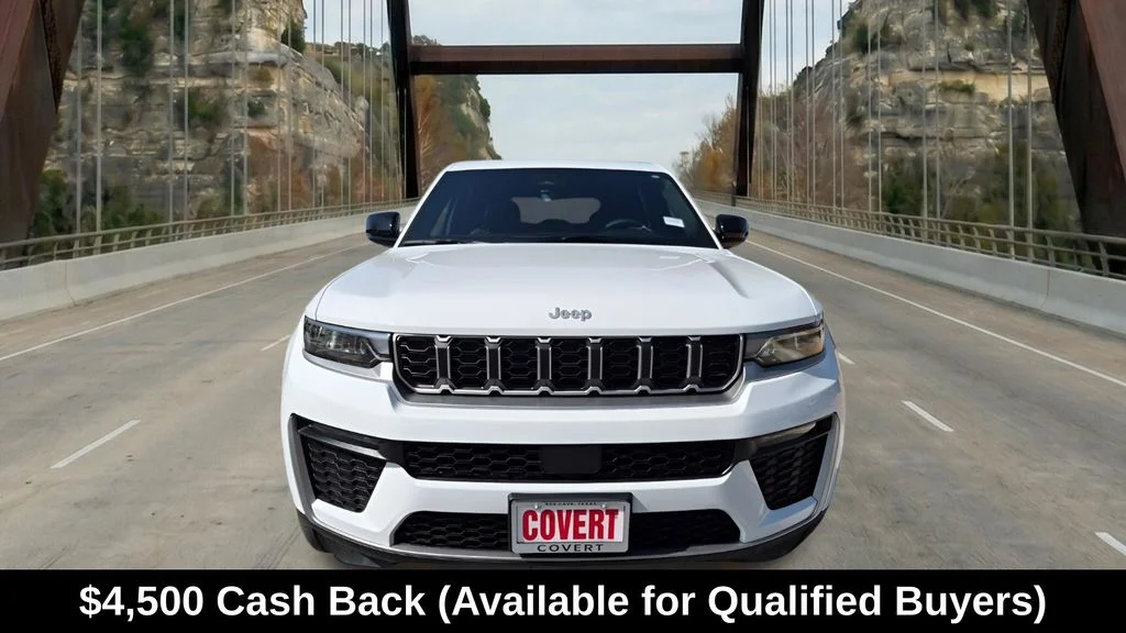 New 2026 Bright White Clear-Coat Exterior Paint Jeep Limited image 2