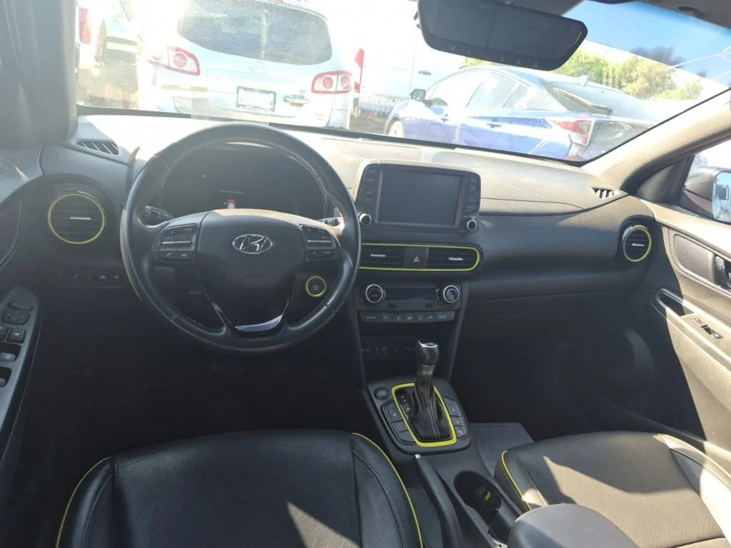 Used 2018 Gray Hyundai Ultimate image 11