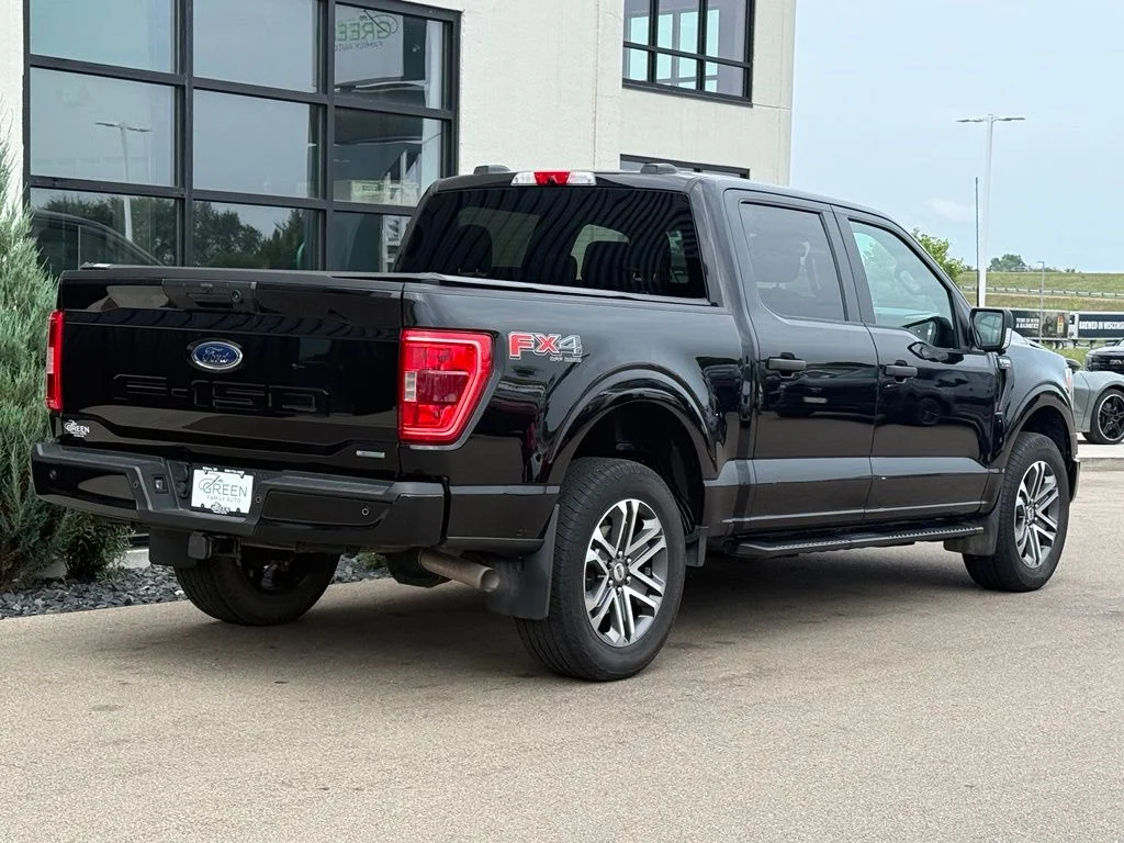 Used 2021 Black Ford XL image 6