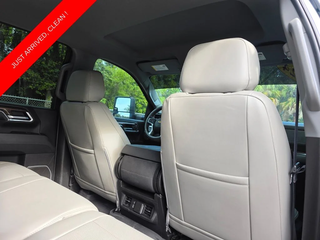 Used 2024 Gray Chevrolet LT image 16