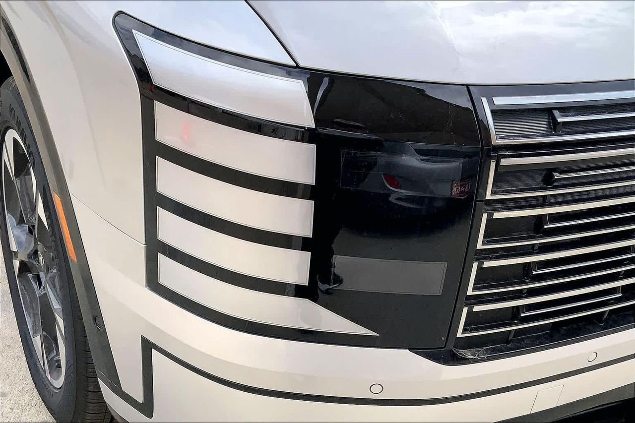 New 2026 Typhoon Silver Metallic Hyundai Limited FWD image 13