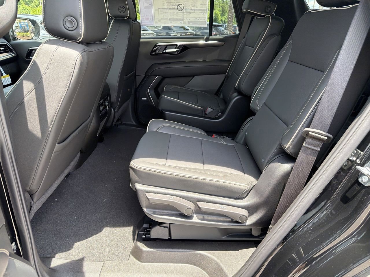 2026 Chevrolet Tahoe Premier - Photo 25