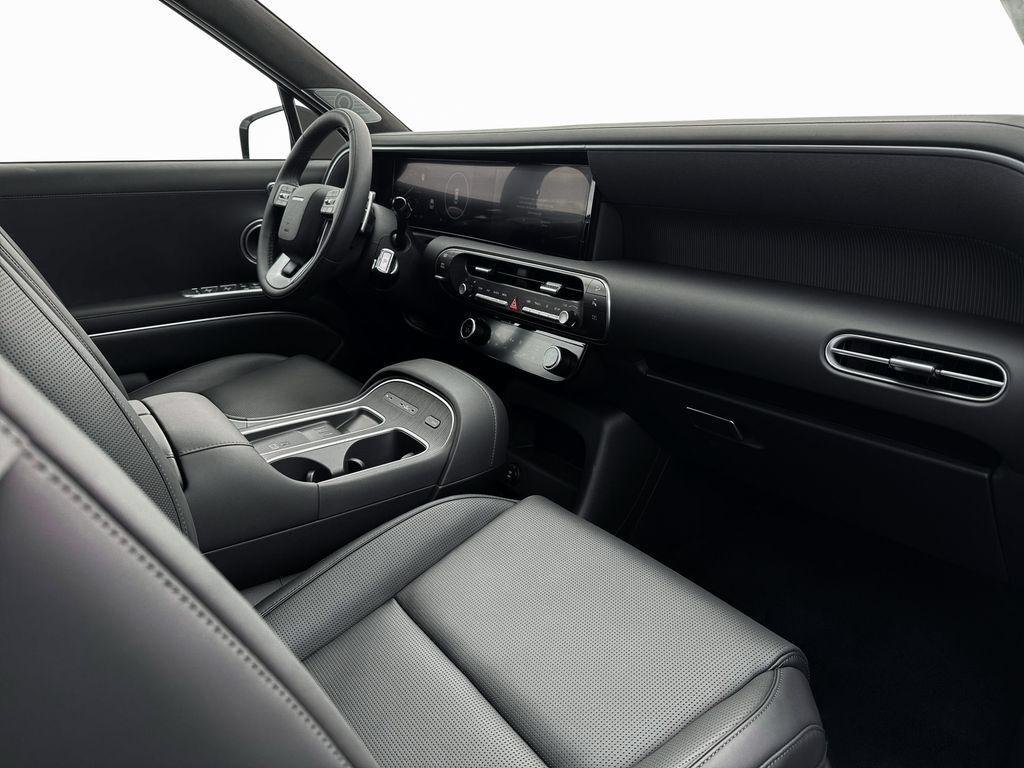 New 2026 Abyss Black Pearl Hyundai Calligraphy image 15