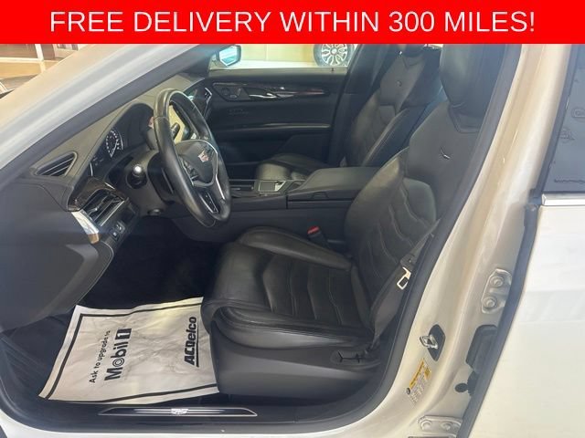 Certified Used 2016 CRYSTAL WHITE TRICOAT Cadillac Luxury AWD image 3