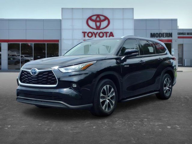 2020 Toyota Highlander Hybrid XLE