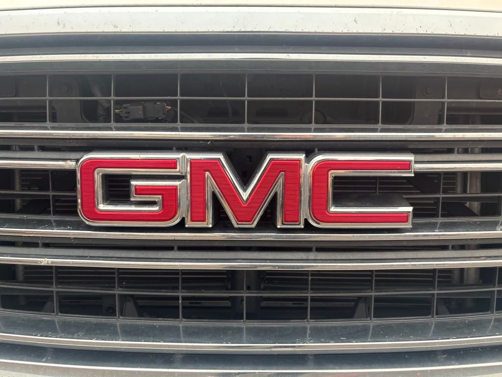 Used 2017 Summit White GMC SLT image 29