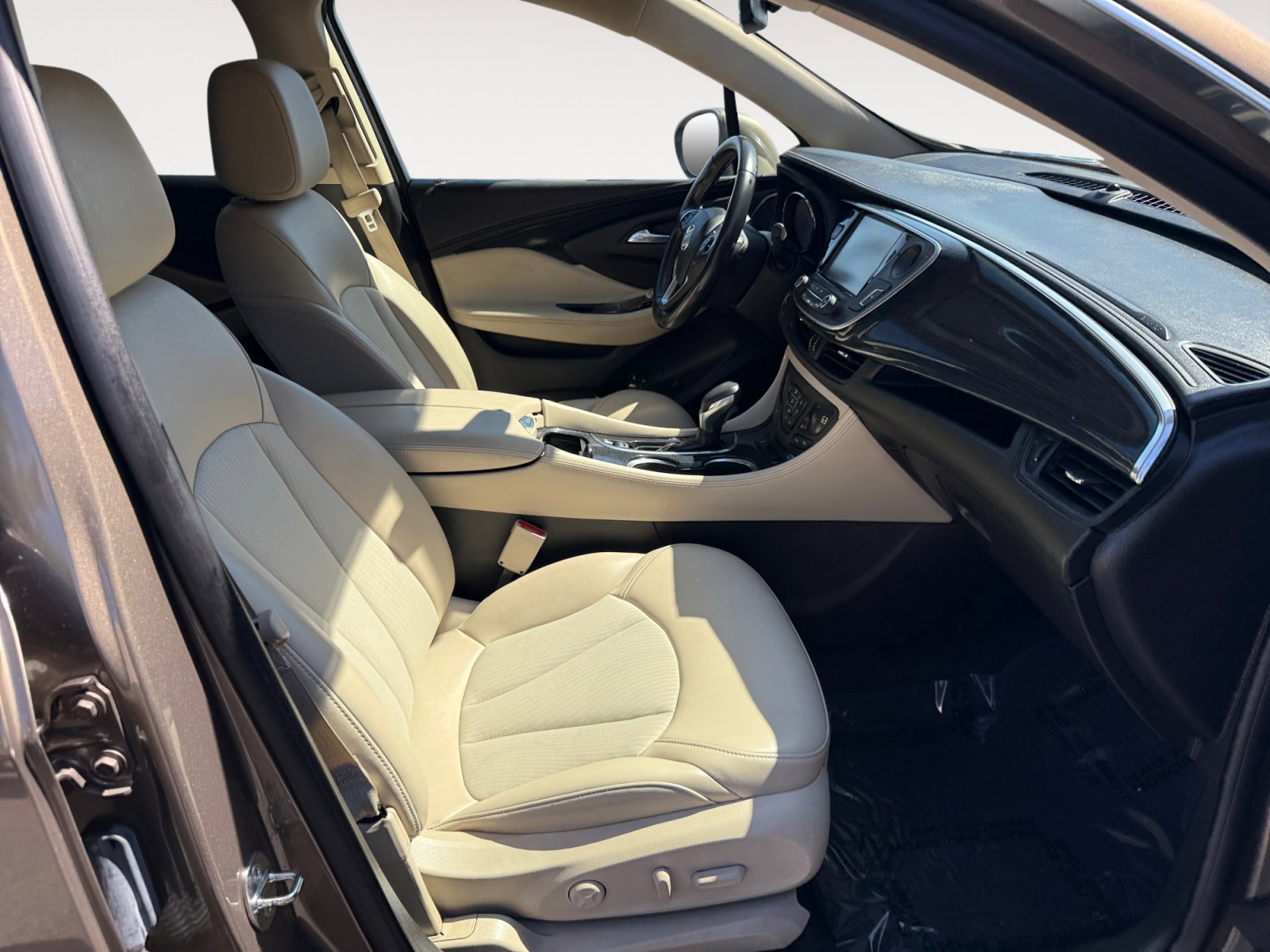 Used 2017 Alloy Metallic Buick Preferred image 19