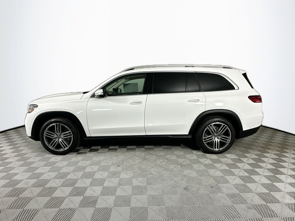 New 2026 Polar White Mercedes-Benz GLS 450 image 4