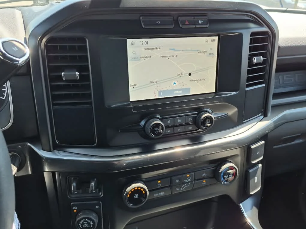 Certified Used 2023 Oxford White Ford XL image 10