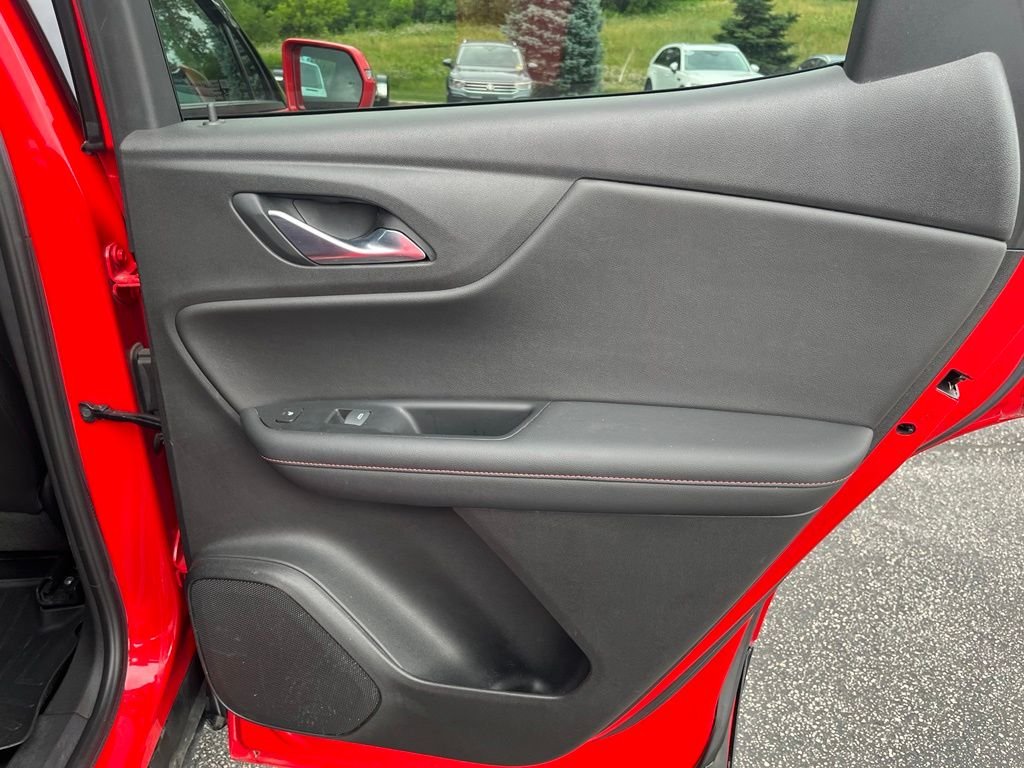 Used 2019 Red Chevrolet RS image 25