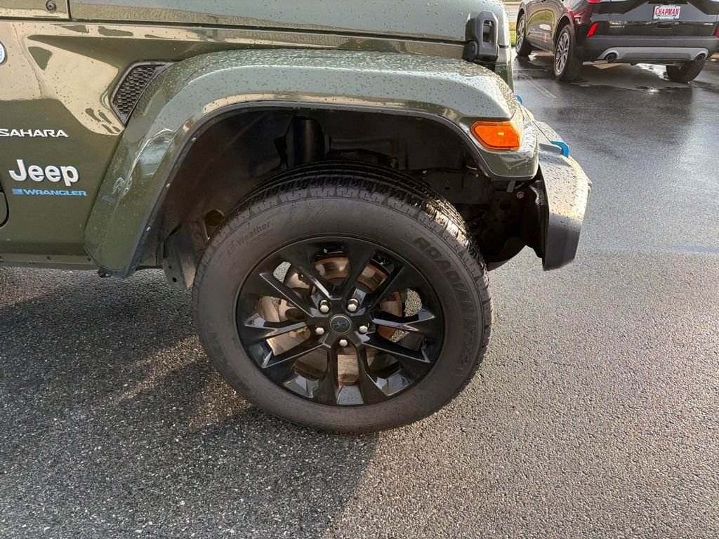 Certified Used 2024 Sarge Green Clearcoat Jeep Sahara 4xe image 28