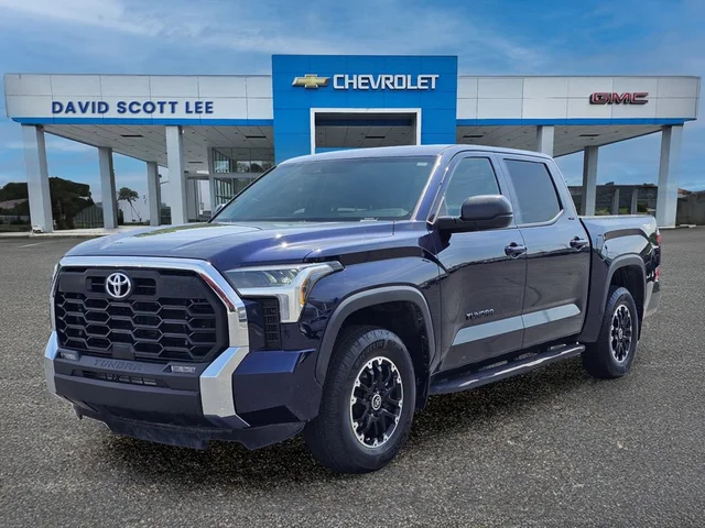 2024 Toyota Tundra 4WD SR5