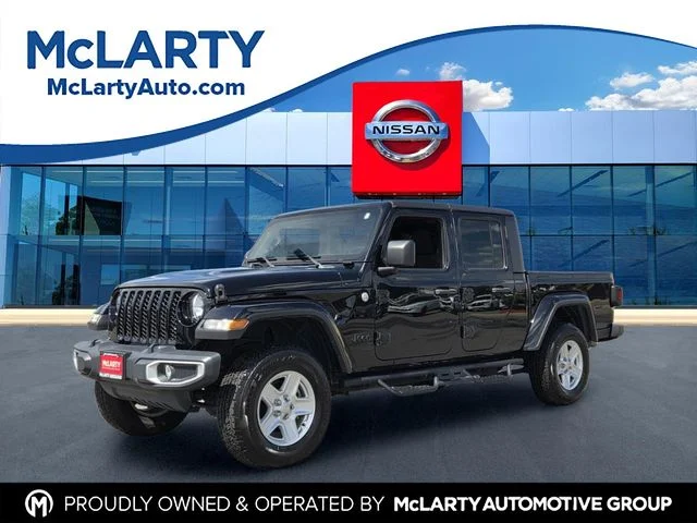 2021 Jeep Gladiator Sport S's photo