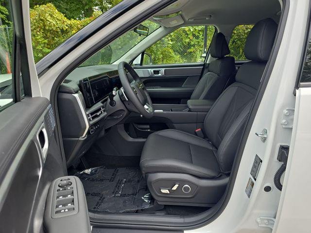 New 2027 White Hyundai SEL image 13