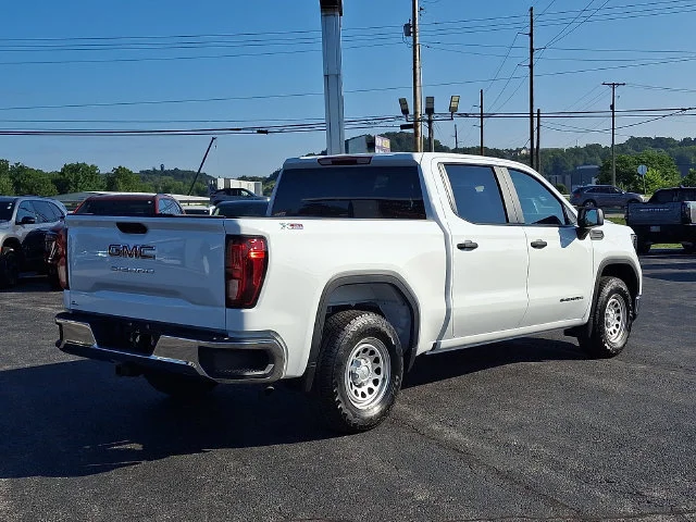 New 2026 Summit White GMC Pro image 2