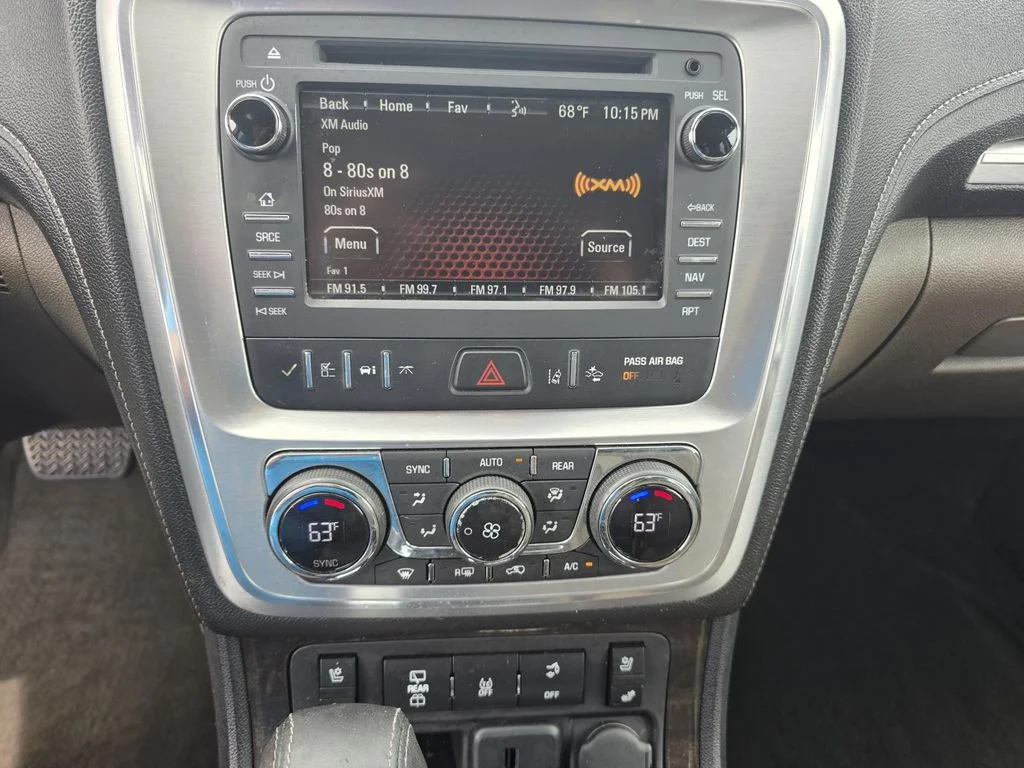 Used 2015 CARBON BLACK METALLIC GMC SLT image 16