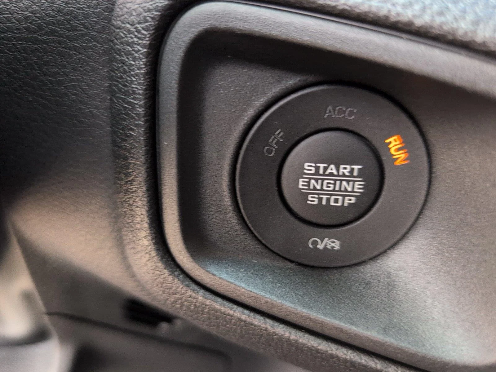 Used 2025 Joose Jeep Sport image 24