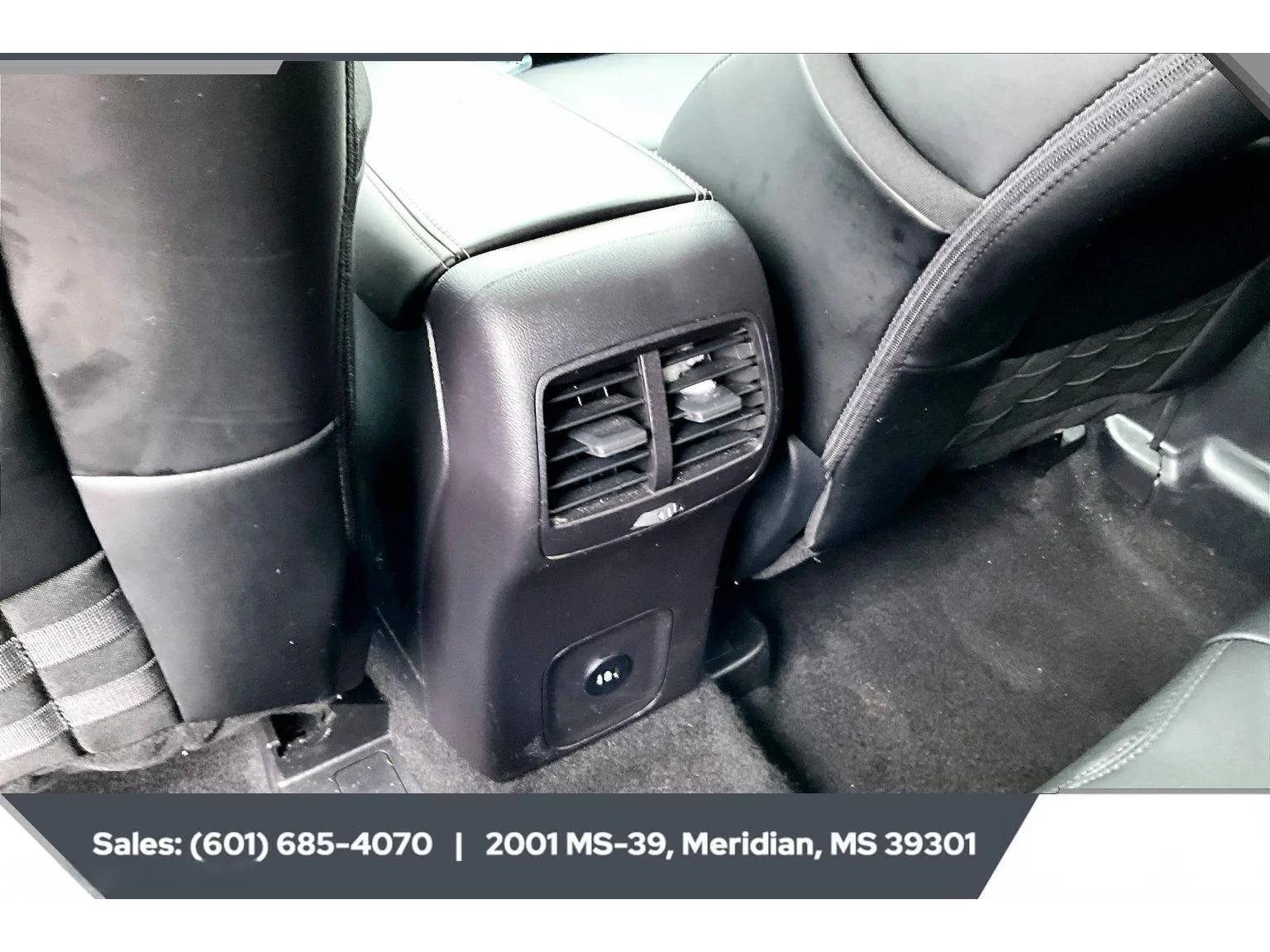 Used 2025 Carbonized Gray Metallic Ford Outer Banks image 24