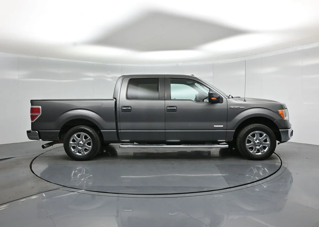 Used 2013 Gray Ford XLT image 21