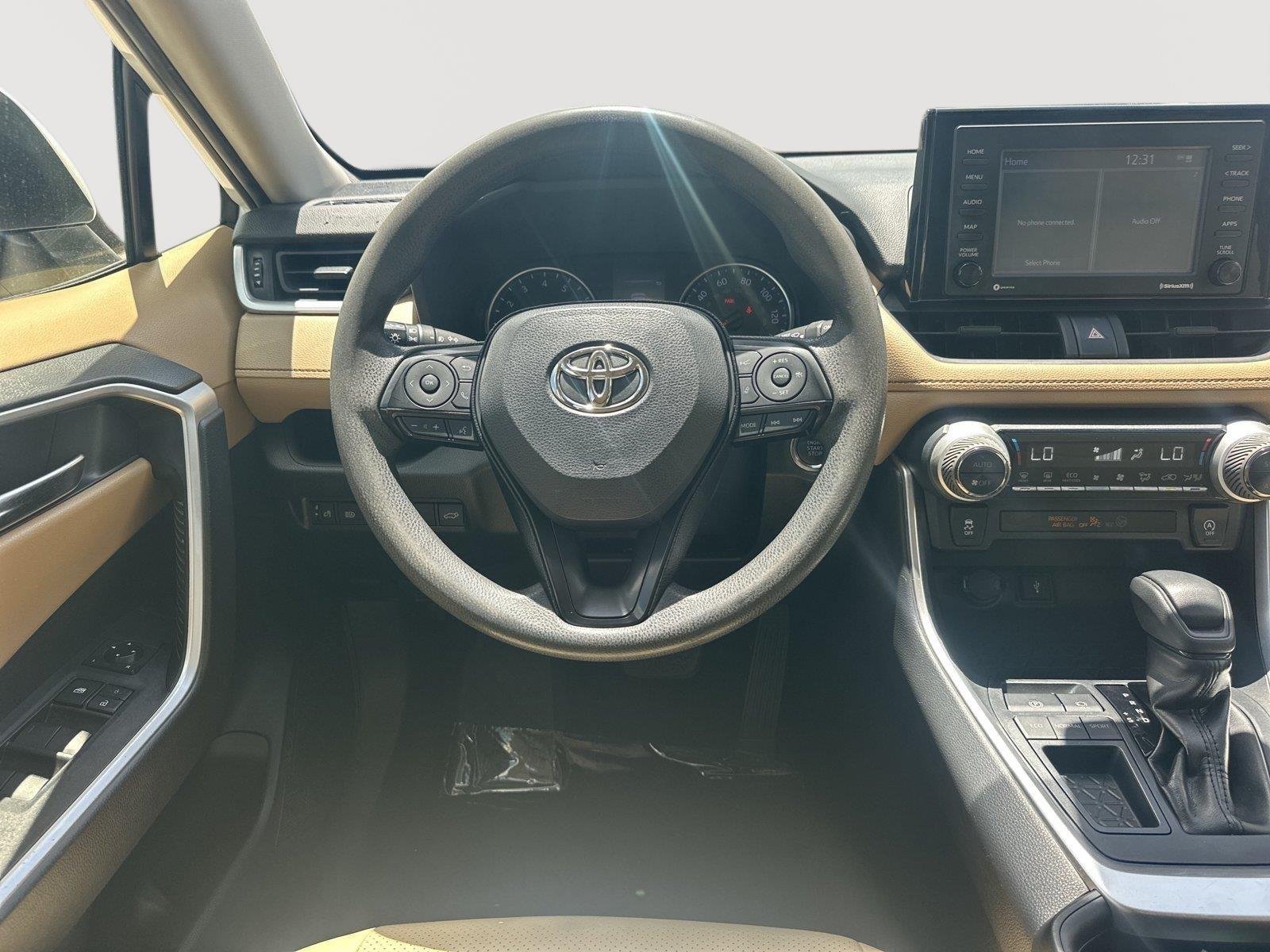 Used 2020 Super White Toyota XLE image 20
