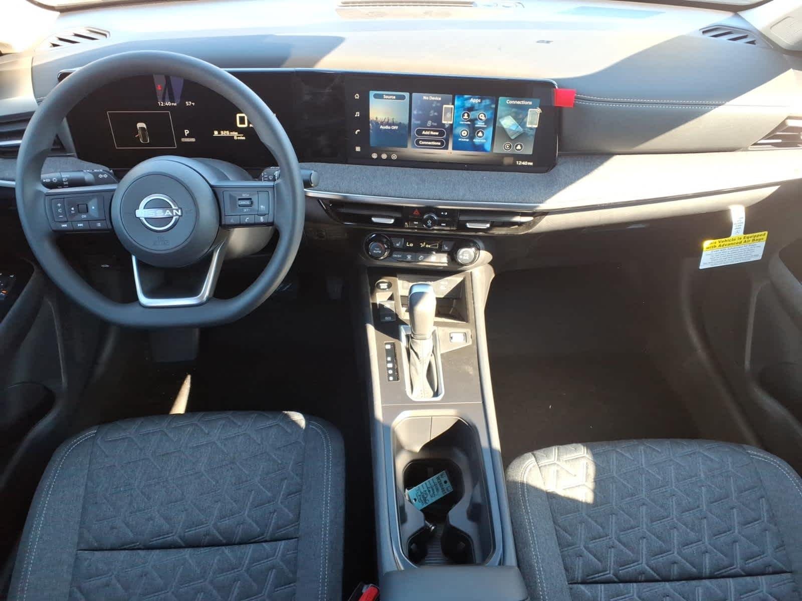 New 2026 Aspen White Tricoat/Super Black Nissan SV image 6