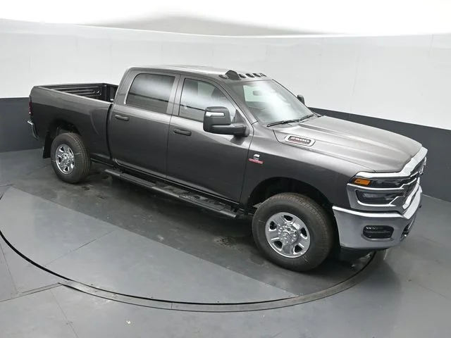 New 2026 Granite Crystal Metallic Clear-Coat Exterior Paint RAM Tradesman image 28