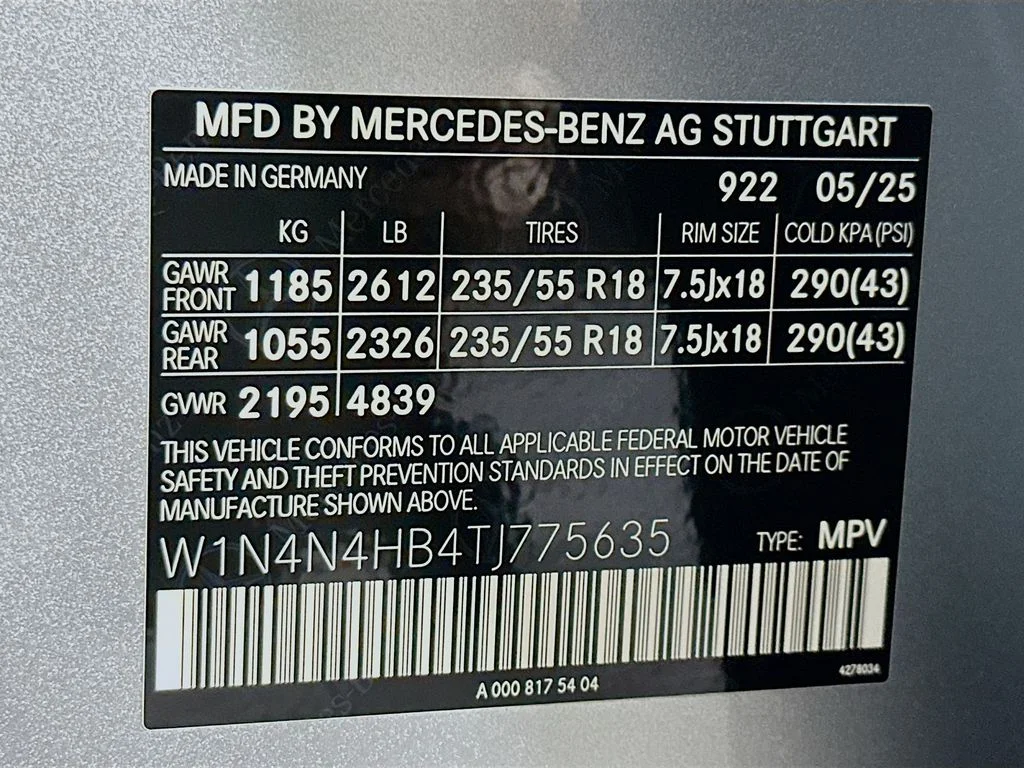 Used 2026 Gray Mercedes-Benz GLA 250 image 31