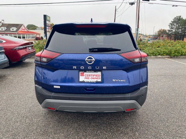 Used 2021 Caspian Blue Metallic Nissan SV image 23