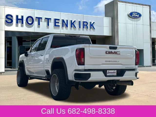 Used 2023 White GMC Denali image 7