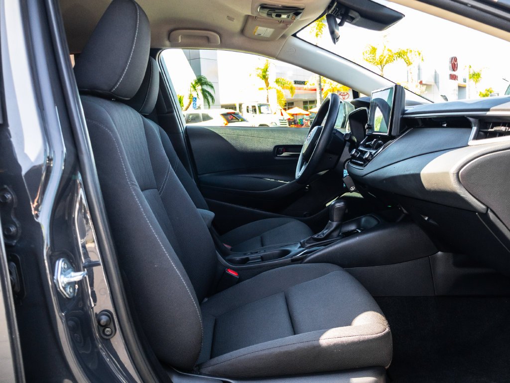 Used 2024  Toyota LE image 19
