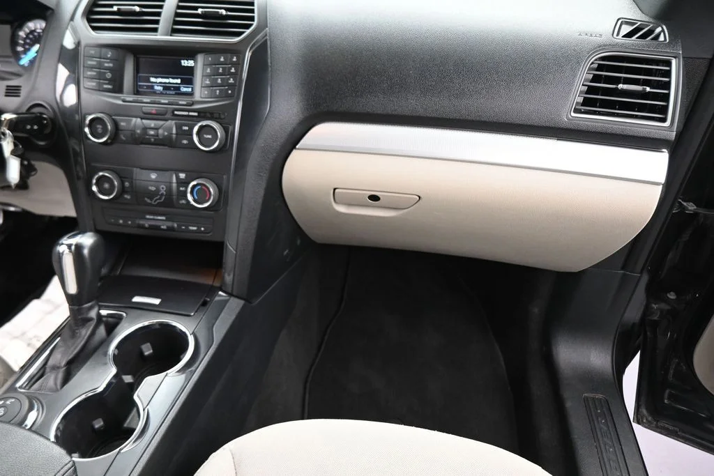 Used 2018 Black Ford Base image 45