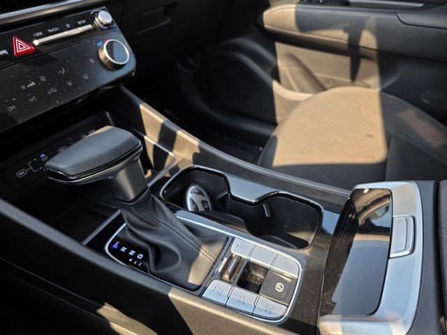 Used 2025 Atlantis Blue Hyundai SEL image 32