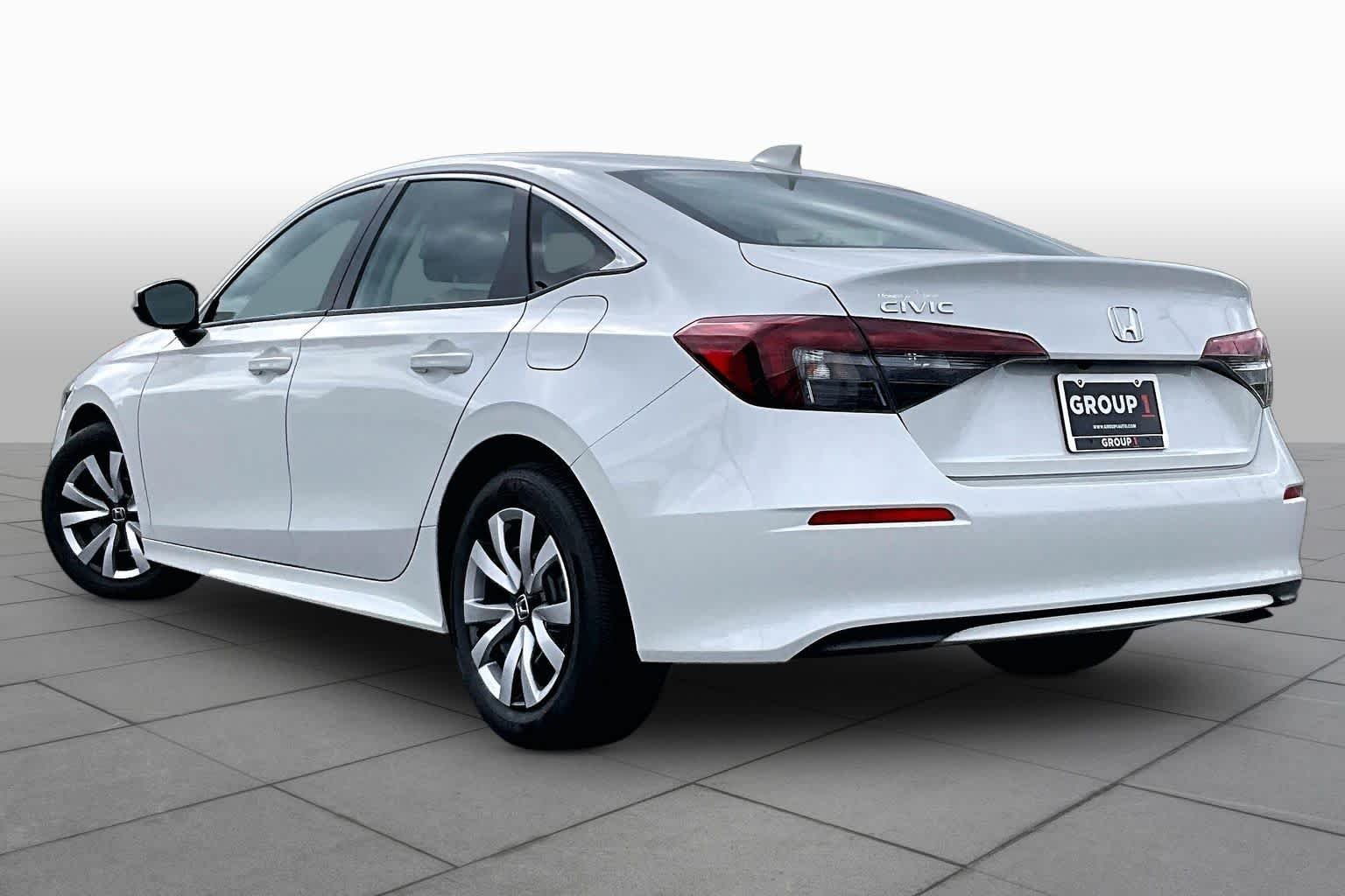 2025 Honda Civic LX - Photo 11