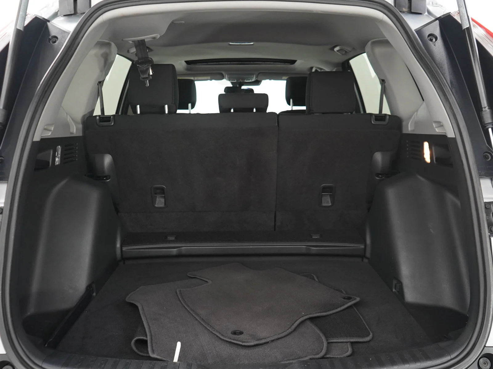 Used 2019  Honda EX AWD image 17