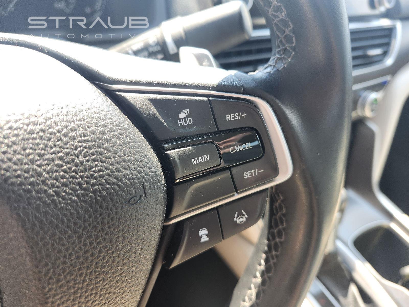 2018 Honda Accord Touring - Photo 16