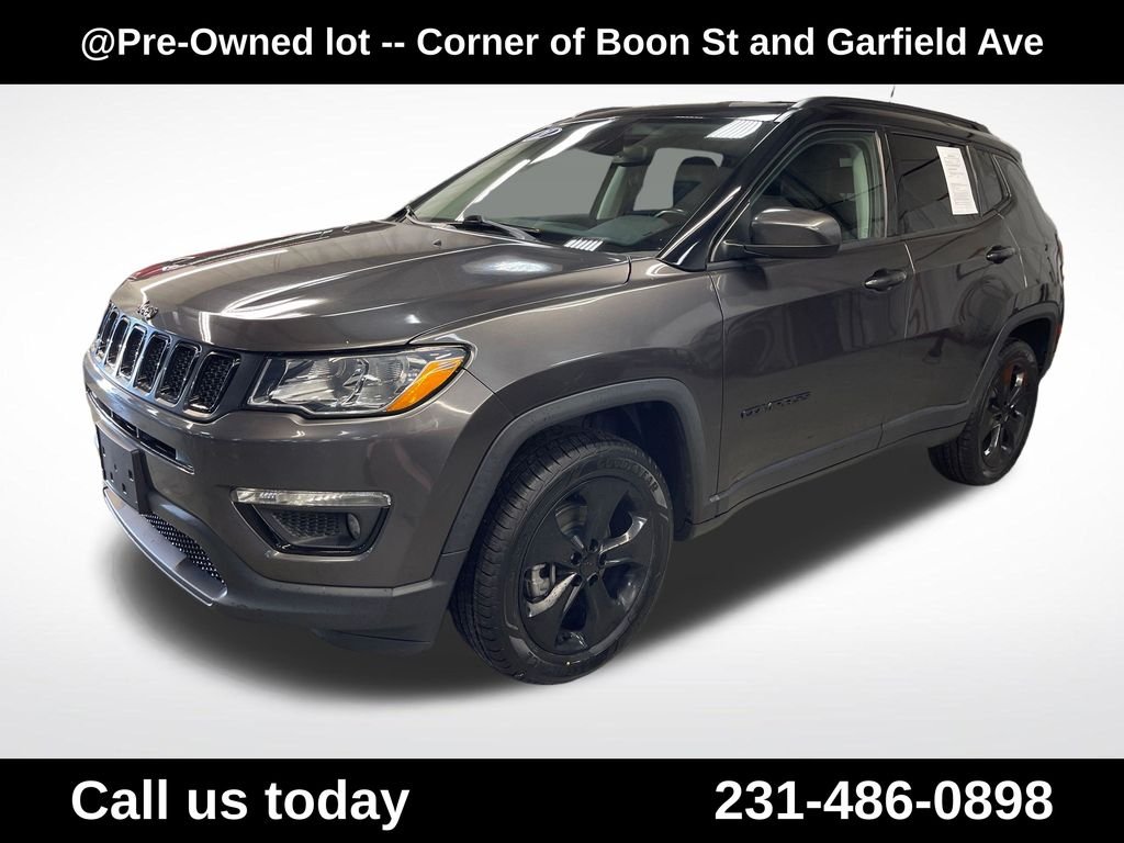 Used 2021 Gray Jeep Latitude image 1