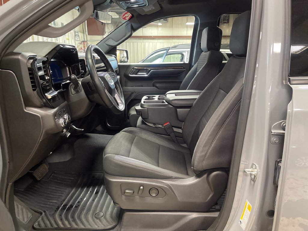 Used 2024 Thunderstorm Gray GMC Elevation image 14