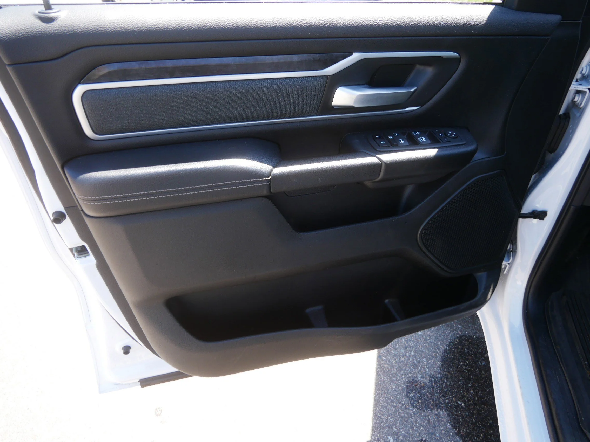 Used 2023 Bright White Clearcoat Ram Big Horn image 19