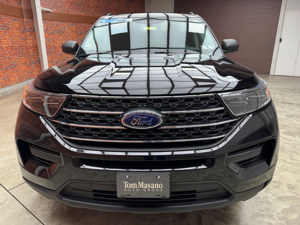 Certified Used 2023 Black Ford XLT image 9