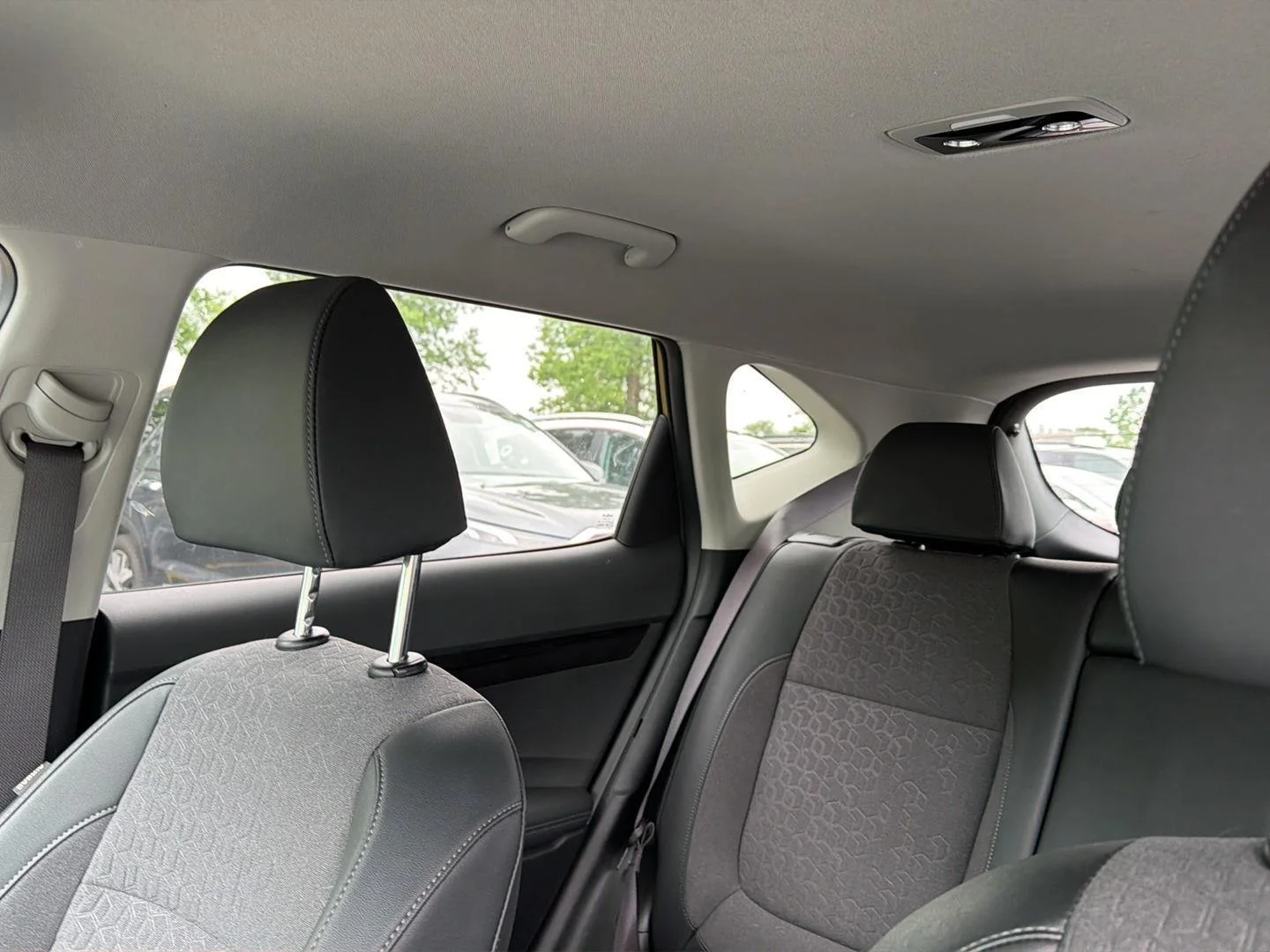 Used 2024 Valais Green/Fusion Black Roof Kia S image 8