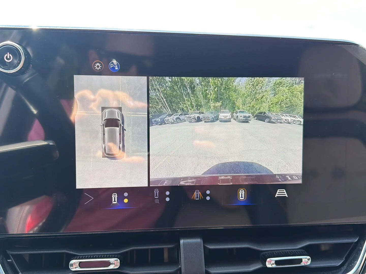 Used 2025 Radiant Red Tintcoat Chevrolet AWD ACTIV image 16