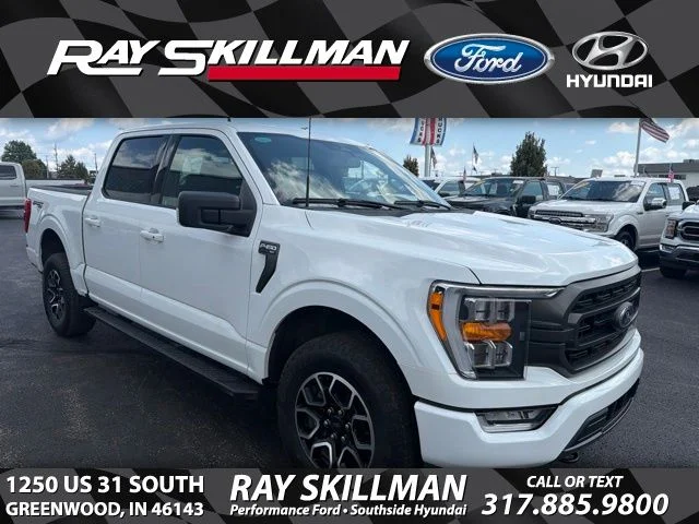 Used 2023 Oxford White Ford XLT image 1