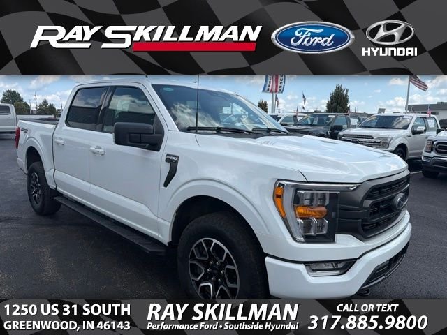 Certified Used 2023 Oxford White Ford XLT image 1