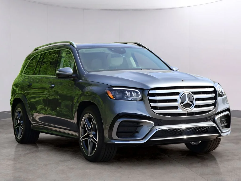 New 2026 Selenite Grey Metallic Mercedes-Benz GLS 450 image 3
