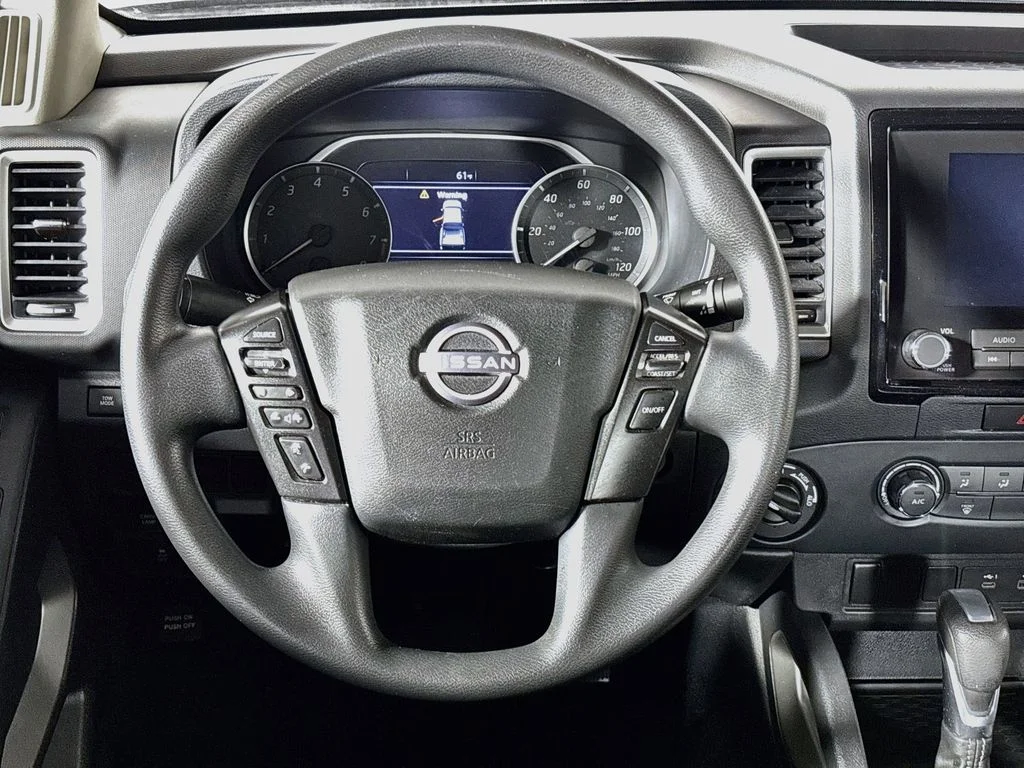 Used 2022 White Nissan SV image 13