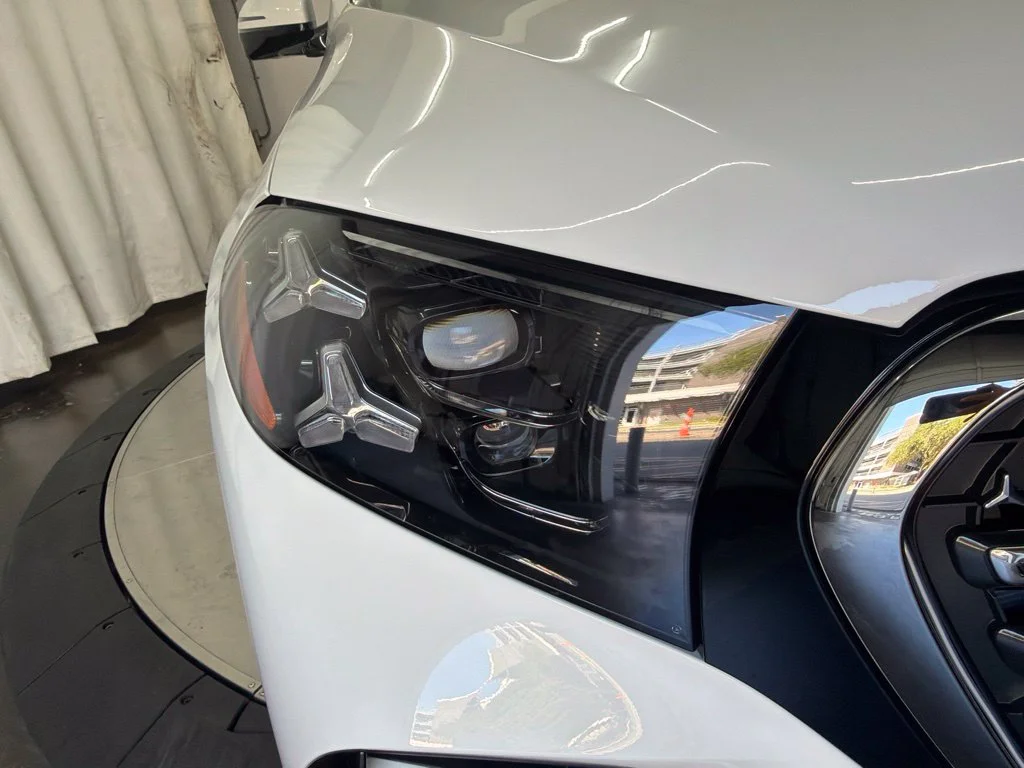 New 2027 White Mercedes-Benz GLS 450 image 10