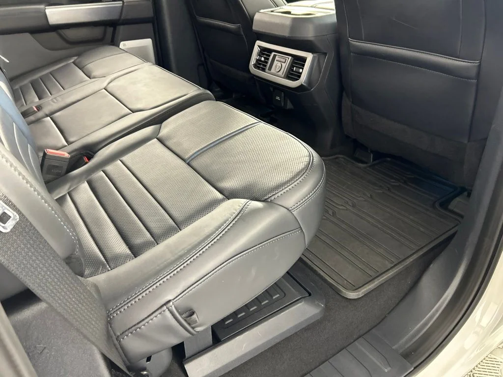 Used 2025 White Ford Platinum image 42