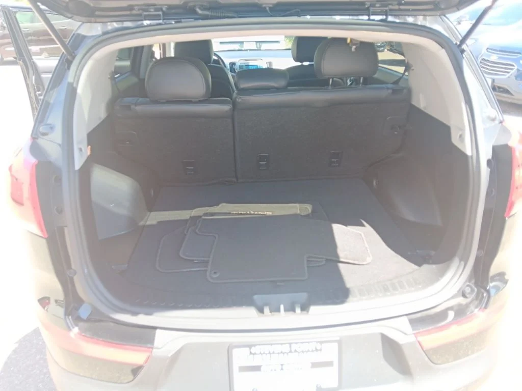 Used 2015 Black Cherry Kia EX image 32