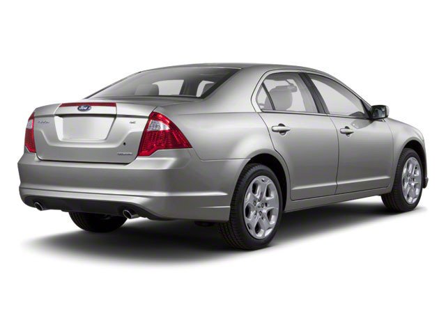 Used 2010  Ford SE image 2